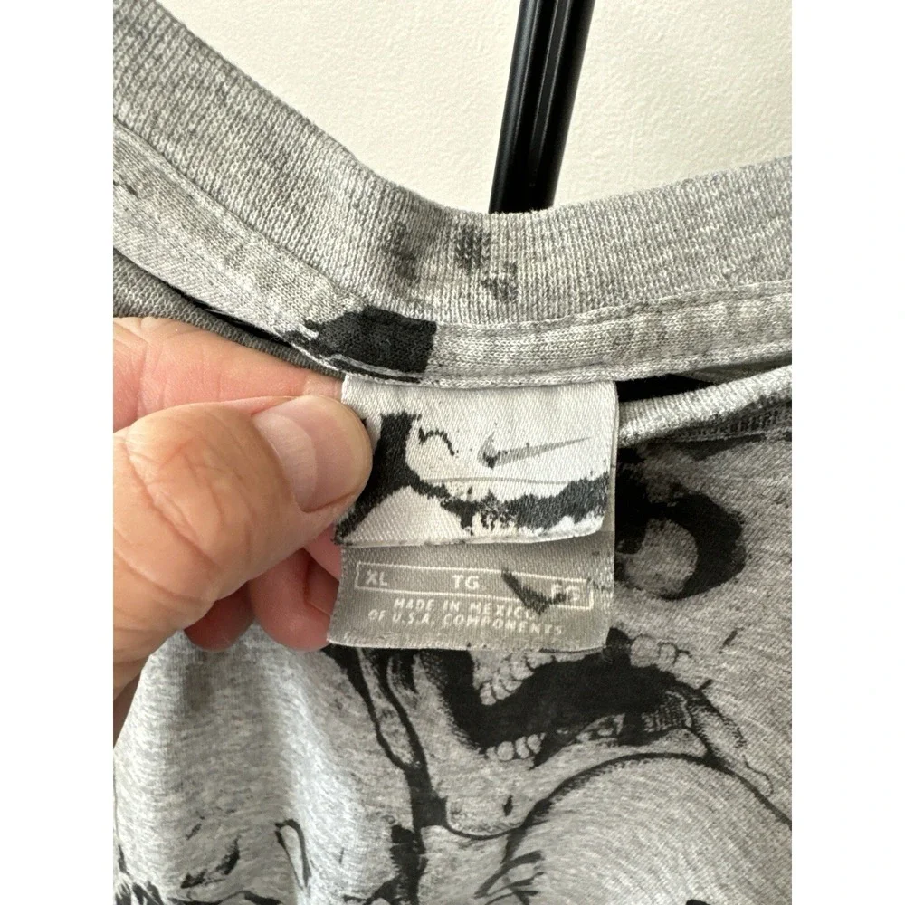 Vintage Nike Skull All Over Print AOP T Shirt Y2K XL Grey